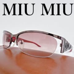 MIUMIU サングラス SMU62F ローズ柄 薔薇 ピンク ケース付 正規品 MIUMIU サングラス SMU62F ローズ柄 薔薇 ピンク ケース付 正規品