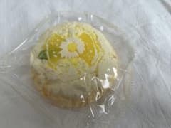 LULU鹿 レモン ケーキ スクイーズのサムネイル