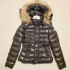 美品 MONCLER モンクレール アルモワーズ リアルファー ダウンジャケット 美品】モンクレール ダウンジャケット アルモワーズ リアルファー