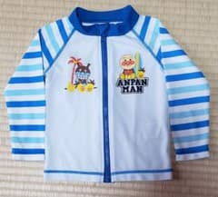 ラッシュガードのサムネイル