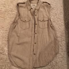 専用⭐︎goa ノースリブシャツ⭐︎美品のサムネイル