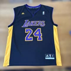 【未使用】NBA ロサンゼルスLAKERS ブライアント ユニフォーム 24 Mのサムネイル