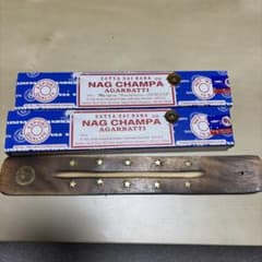 SATYA SAI BABA NAG CHAMPA お香立てセットのサムネイル