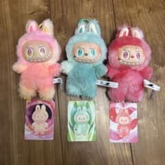 ポップマート正規品ラブブ3つセットのサムネイル