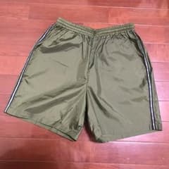 DANSKINのハーフパンツ（カーキ）のサムネイル