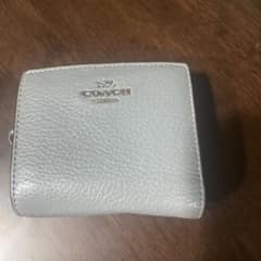 coach財布【美品】新年最終値下げ中！！のサムネイル