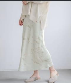 apart by lowrysマーブルナローマキシスカート