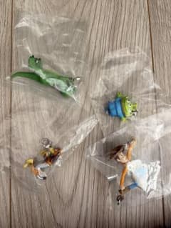 トイストーリー ゆらゆらつながるマスコットのサムネイル