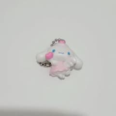 サンリオ　シナモロール　キーホルダーのサムネイル