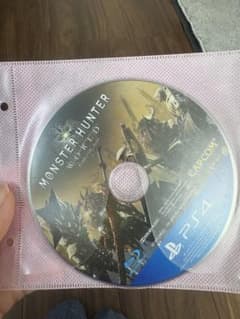 몬스터 헌터: 월드 PS4(케이스 없음)