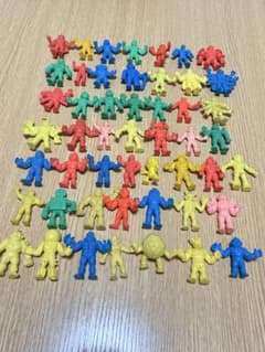 キン消し　50体のサムネイル