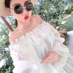 【SALE!!】レースオフショルチュニックのサムネイル
