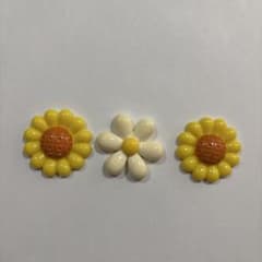 ひまわりと白い花3個セット各　約4.5cm - 4