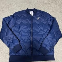 adidas ネイビー キルティングジャケット M - メルカリ