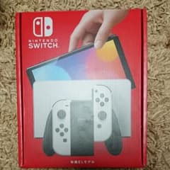 ニンテンドースイッチ有機モデル ホワイトのサムネイル