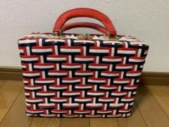 ⭐️最終値下げ⭐️レトロ あみあみ　かごバッグ　トランク❤︎のサムネイル