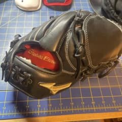 Mizuno Global Elite 一般軟式グローブ 黒のサムネイル
