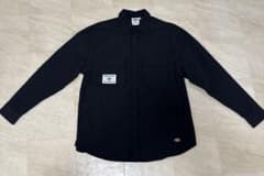 Dickiesのロゴ入りシャツのサムネイル