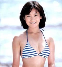 岡田有希子21 ラミネート 美少女 特大A4 昭和 ビキニ アイドル SEXY