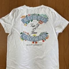 RODEO CROWNS 花柄VネックTシャツ フリーサイズのサムネイル