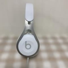 Beats by Dr. Dre ヘッドホン ホワイト 本体のサムネイル