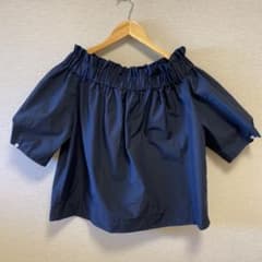 【snidel】スナイデル　オフショルトップス　春のサムネイル