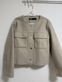ZARA クロップド丈 ジャケットのサムネイル