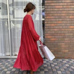 mite ロングワンピース レッド　シフォンのサムネイル