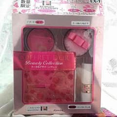はーちゃんママさま専用♡新品未開封♡コフレドールのサムネイル