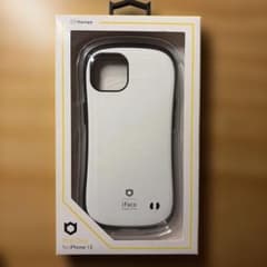 iFace First Class iPhone 13 ケースのサムネイル