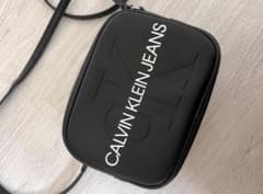 CALVIN KLEIN JEANS ショルダーバッグ ブラックのサムネイル