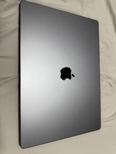 Apple MacBook Pro スペースグレー 本体のサムネイル