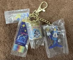 ディズニーシー　25周年カプセルトイ　10周年　キーチェーンのサムネイル