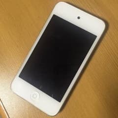 iPod touch 本体 今夜のみ値下げ！のサムネイル