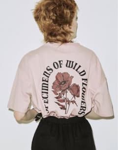 バックフラワービッグロゴTシャツのサムネイル