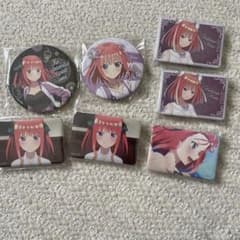 五等分の花嫁 中野二乃 缶バッジ6個セット - メルカリ