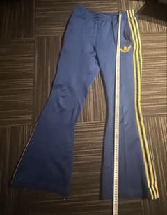 adidas 青 赤　フレアパンツのサムネイル