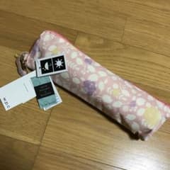 折りたたみ傘のサムネイル