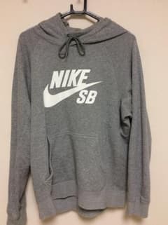 NIKE SB パーカーのサムネイル