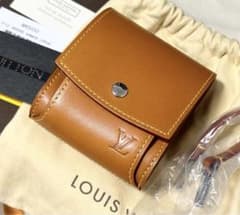 ■未使用品■定価15万 ルイヴィトン ノマド ポーチ ボディバッグ ポシェット □未使用品□定価15万 ルイヴィトン ノマド ポーチ ボディバッグ