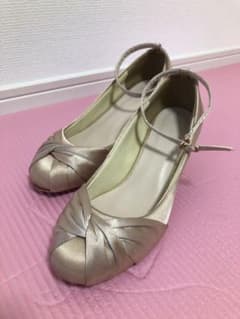 【今月まで出品】サンダル パンプスのサムネイル