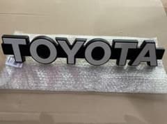 グリルエンブレム TOYOTA トヨタ ランクル プロボックス - メルカリ