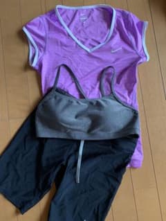 Mサイズ感・美品・NIKEスポーツ水着のサムネイル