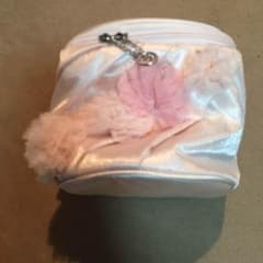 ジルスチュアート コフレポーチのサムネイル