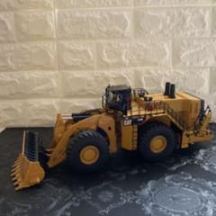 【ミカ様専用】CAT 1/50 994K ホイールローダー　ダイキャストのサムネイル
