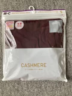 新品未使用UNIQLO :C ヒートテックカシミヤブレンドタートルネックT Sのサムネイル
