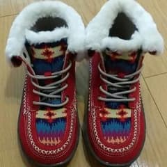 アウトドア✨新品✨ムートンブーツのサムネイル