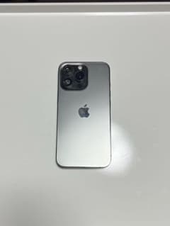 S*e様 iPhone 13 Pro 512GB シルバー SIMフリー カメラのサムネイル