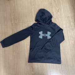 Under Armour パーカー ブラック スパンコールロゴのサムネイル