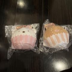 すみっこぐらしカップケーキ型ぬいぐるみ 2点セットのサムネイル
